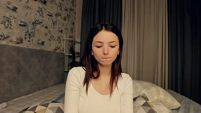 LilianGrindle online show from 01.20.25