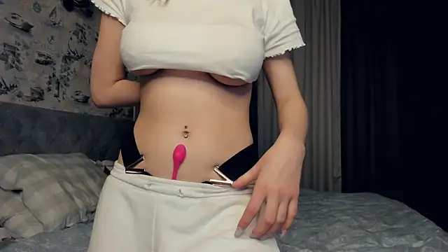 LilianGrindle online show from 01.24.25