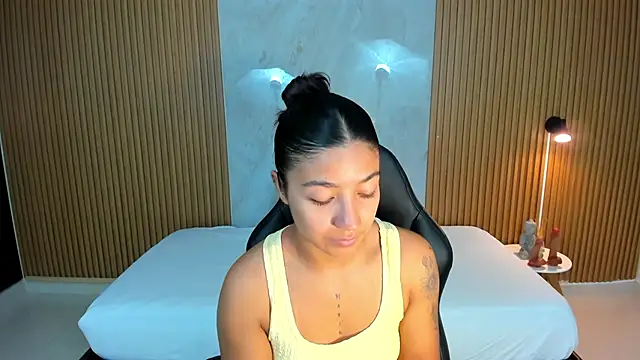 martina roldam online show from 11.07.25