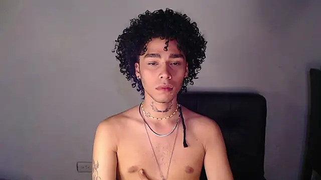 seven7xis online show from 01.24.25