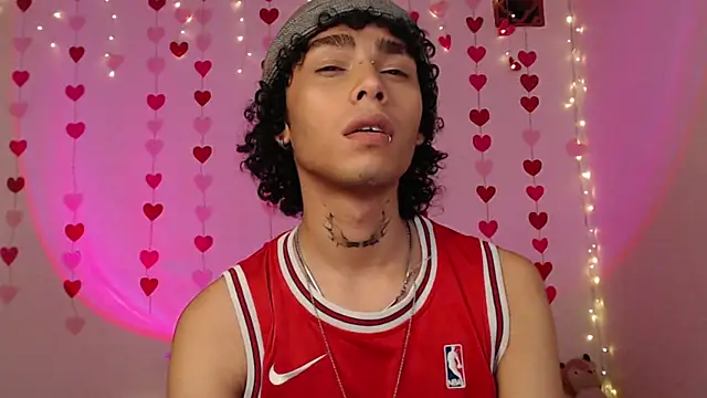 seven7xis online show from 02.10.25