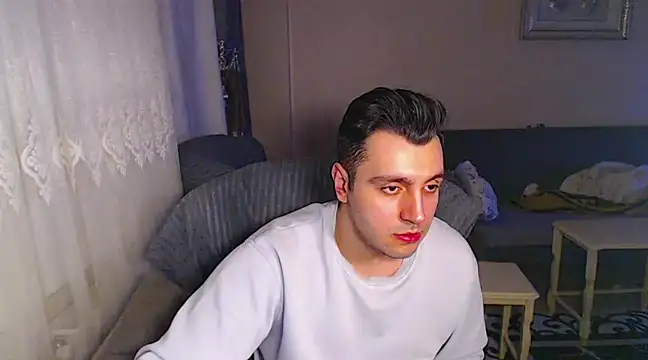 Snapshot of handsomeee04 chatting on 01.19.25 handsomeee04 online show from 01.19.25
