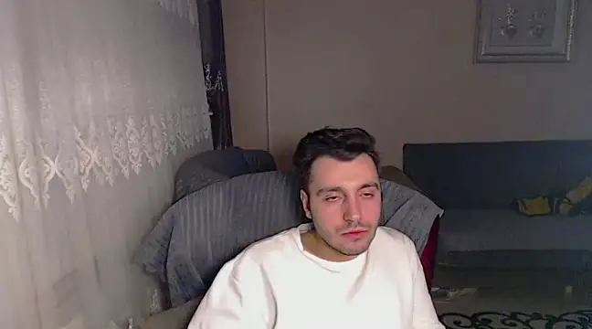 Snapshot of handsomeee04 chatting on 01.24.25 handsomeee04 online show from 01.24.25