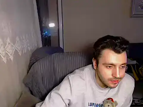 Snapshot of handsomeee04 chatting on 02.22.25 handsomeee04 online show from 02.22.25