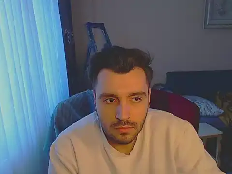 Snapshot of handsomeee04 chatting on 02.26.25 handsomeee04 online show from 02.26.25