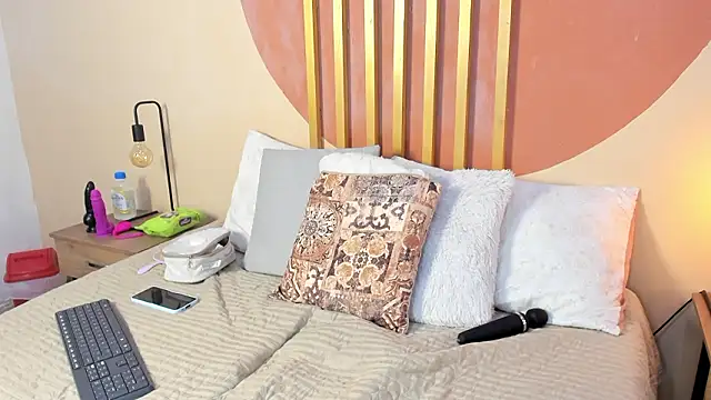 Nicole Angels  online show from 03.06.26