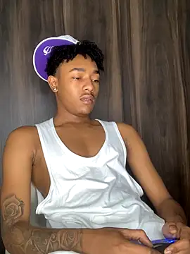 Boy cock18 online show from 09.25.25