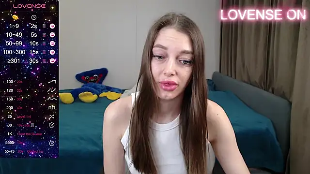 Snapshot of Cherry_air chatting on 01.18.25 Cherry air online show from 01.18.25