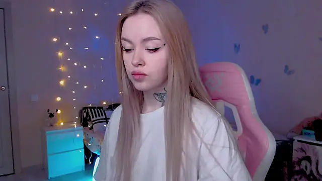 Naughty Mable online show from 03.24.26