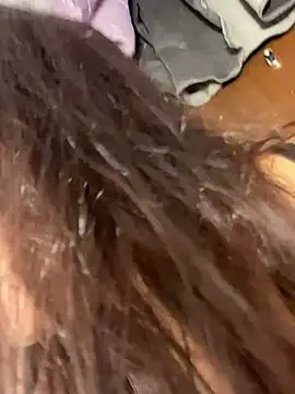 lauuraww online show from 01.11.25