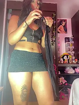 lauuraww online show from 02.26.25