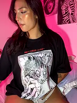 lauuraww online show from 09.24.25