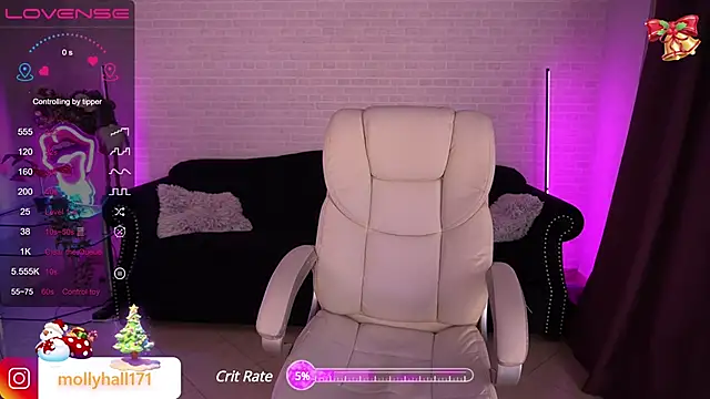 LovelyMollyy online show from 01.02.25