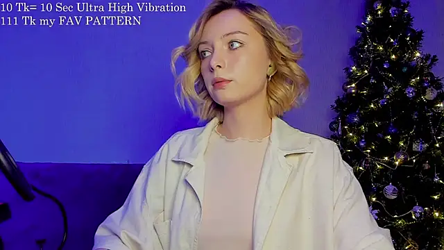 Snapshot of forget_me_not_eve chatting on 12.21.24 forget me not eve online show from 12.21.24