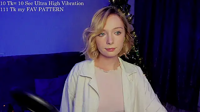 Snapshot of forget_me_not_eve chatting on 12.21.24 forget me not eve online show from 12.21.24