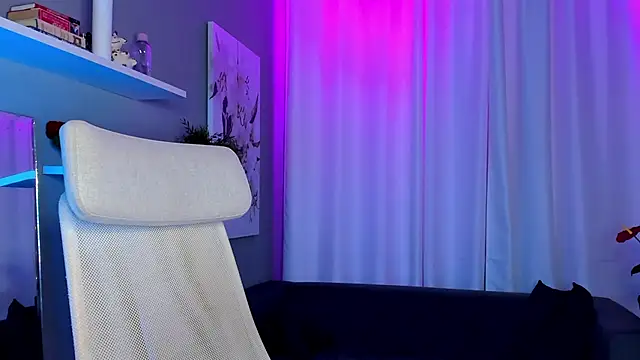 Snapshot of forget_me_not_eve chatting on 02.05.25 forget me not eve online show from 02.05.25