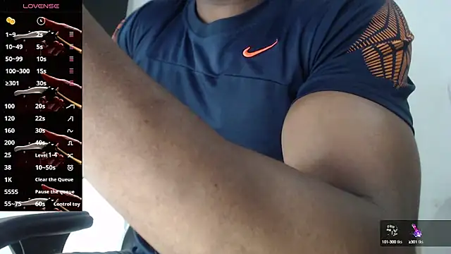 thomsom23 online show from 10.15.25