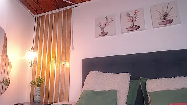 nikkystorm1  online show from 06.09.26