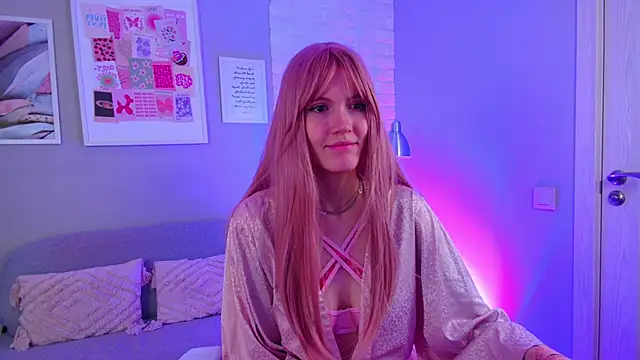 NellieLoyns online show from 02.04.25