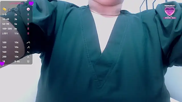 Snapshot of MommyHelpsmee chatting on 02.05.25 MommyHelpsmee online show from 02.05.25