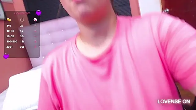 Snapshot of MommyHelpsmee chatting on 03.07.25 MommyHelpsmee online show from 03.07.25