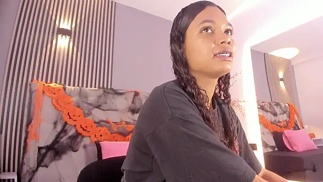 GysellHanson online show from 10.28.25