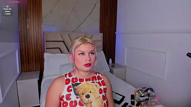 LolaAngellx online show from 03.13.25