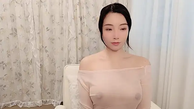 Snapshot of Lucky-kaka999 chatting on 03.10.25 Lucky-kaka999 online show from 03.10.25