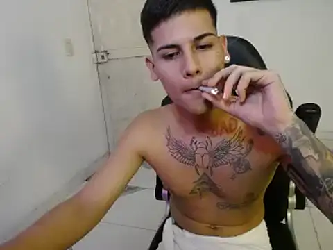 Clyde019 online show from 01.20.25