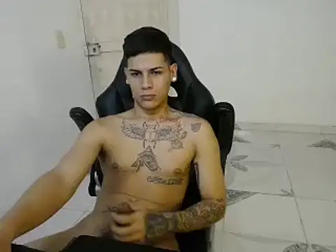 Clyde019 online show from 01.23.25