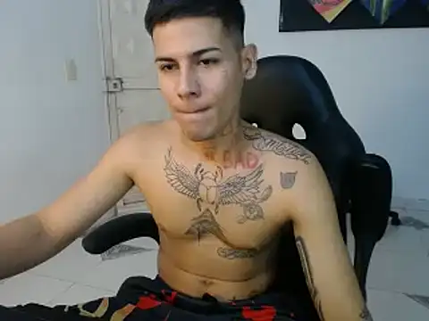 Clyde019 online show from 02.07.25