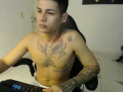 Clyde019 online show from 02.17.25