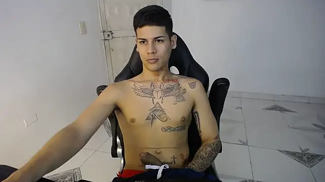 Clyde019 online show from 02.20.25