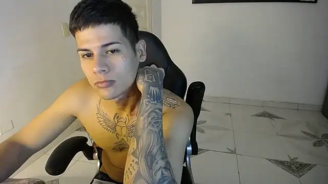 Clyde019 online show from 02.22.25