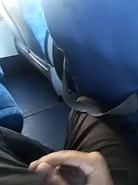 Snapshot of Arasu_ chatting on 10.24.25 Arasu online show from 10.24.25