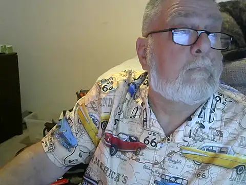 viejo oso online show from 10.12.25