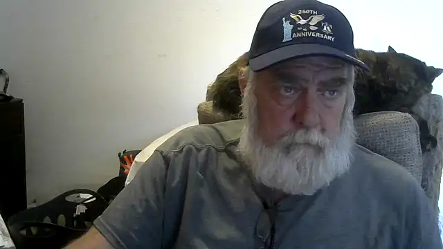 viejo oso online show from 04.19.26