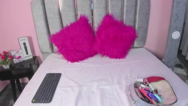 paris noa online show from 09.26.25