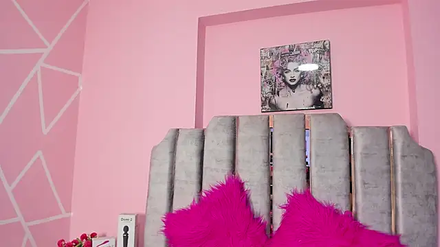 paris noa online show from 09.30.25