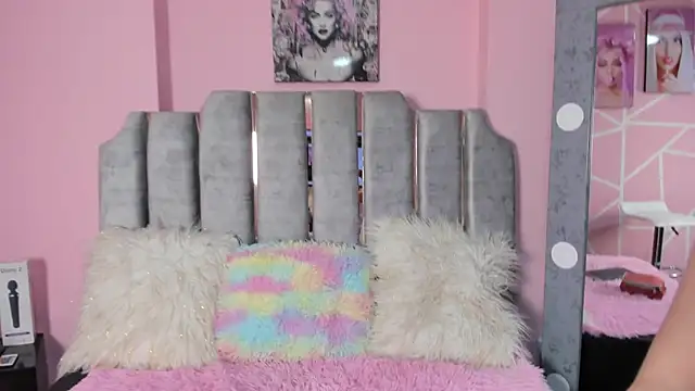 paris noa online show from 10.03.25