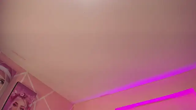 paris noa online show from 10.07.25