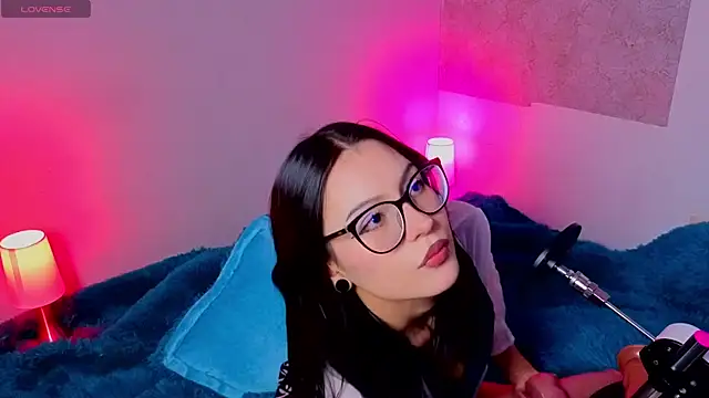 Abbydreams  online show from 09.20.25