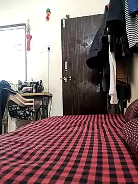 hot punekar online show from 11.15.25