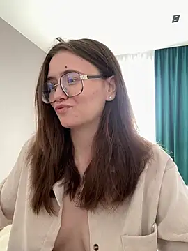 Sabrina shells online show from 04.13.26