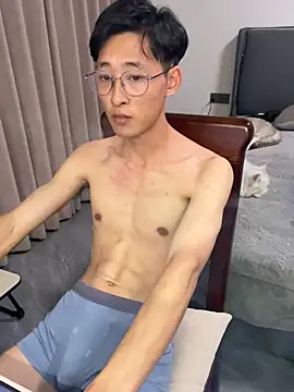 Snapshot of A11414 chatting on 01.21.25 A11414 online show from 01.21.25