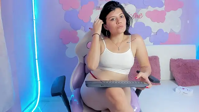 Carolina Burninng online show from 01.16.25