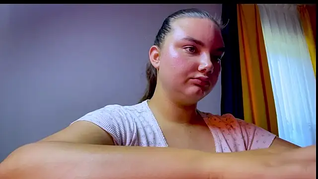 Dreamyblushfairy online show from 07.30.26