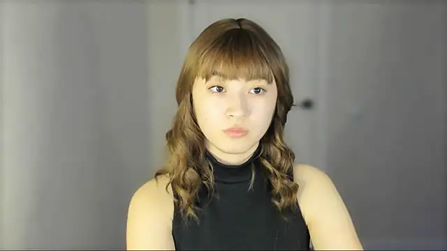 Snapshot of _hannah_baker chatting on 02.01.25 hannah baker online show from 02.01.25