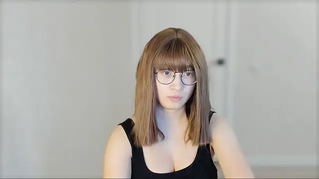 Snapshot of _hannah_baker chatting on 02.09.25 hannah baker online show from 02.09.25