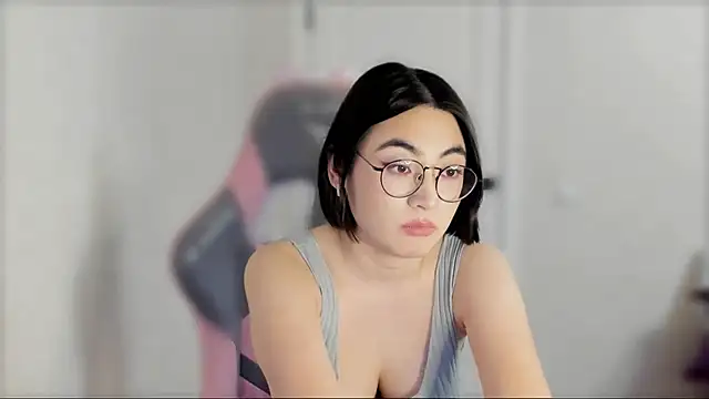 Snapshot of _hannah_baker chatting on 02.25.25 hannah baker online show from 02.25.25